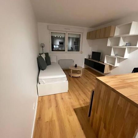 Studio Meuble Apartamento Amiens Exterior foto